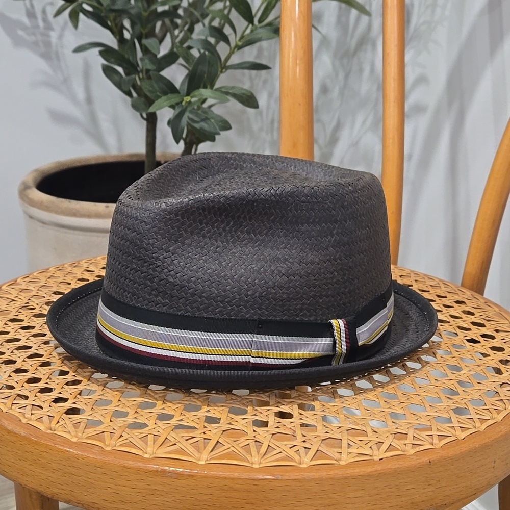 Stylish Retro Big It Up Black Fedora Hat with Striped Band - Picture 6 of 6